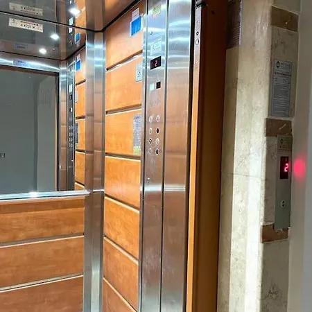 Oba Konak Sitesi Denize 150 M
