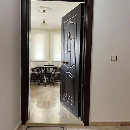 Oba Konak Sitesi Denize 150 M