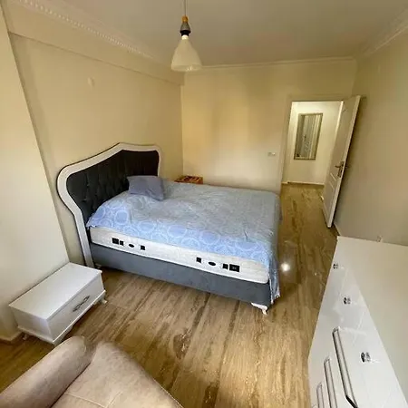 Oba Konak Sitesi Denize 150 M Alanya