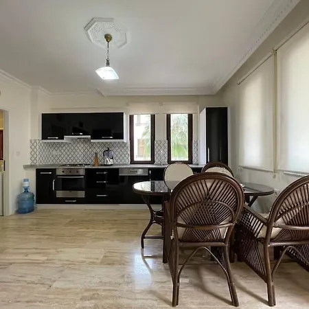 Apartment Oba Konak Sitesi Denize 150 M